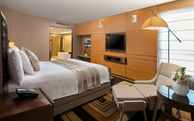 Отель Hilton Beijing Wangfujing