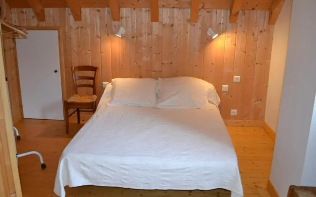 Chalet Albiez-Montrond, 4 pièces, 8 personnes - FR-1-618-16