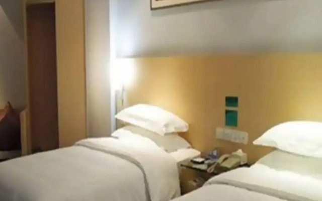City Comfort Inn Liuzhou North Station