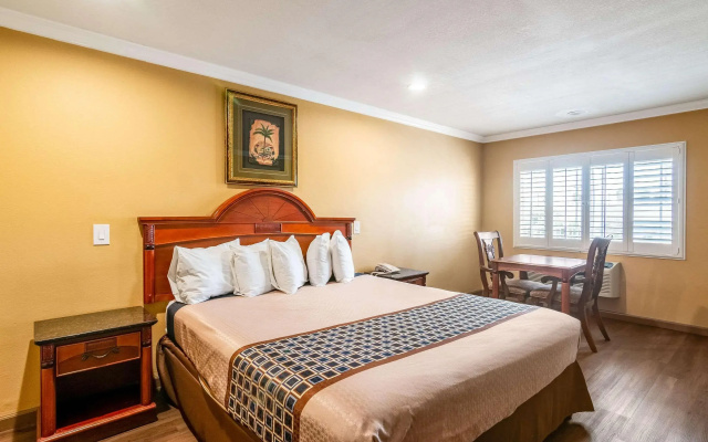 Rodeway Inn Artesia Cerritos