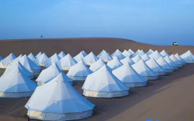 Shapotou No.66 Desert Camping hotel