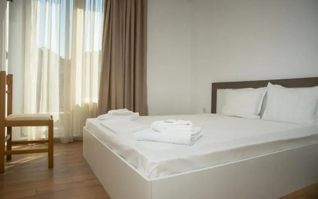 Apartament Intense