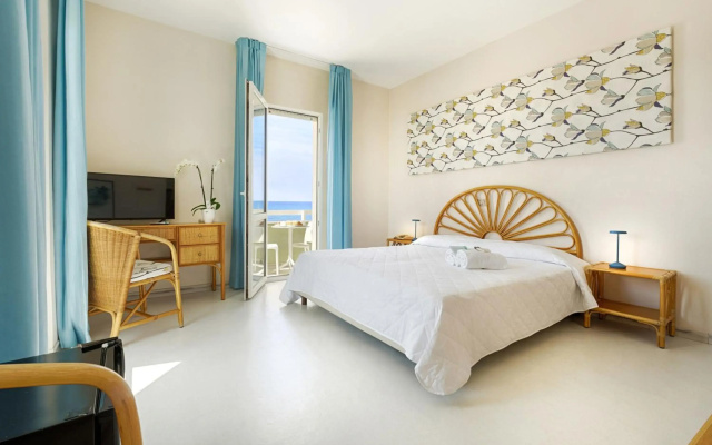 Hotel Mida