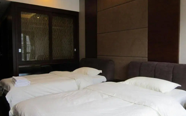 Zhenxiangjia Serviced Apartment