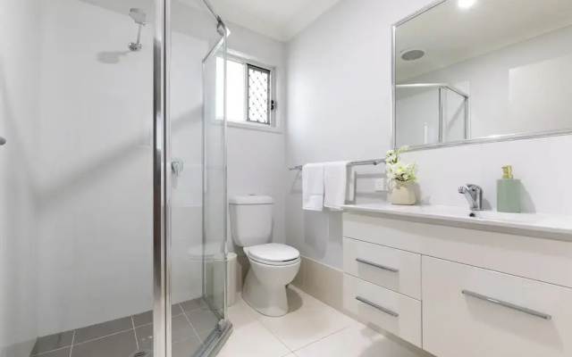 Smart Suites Self Check-in Apartments - 39 Freney