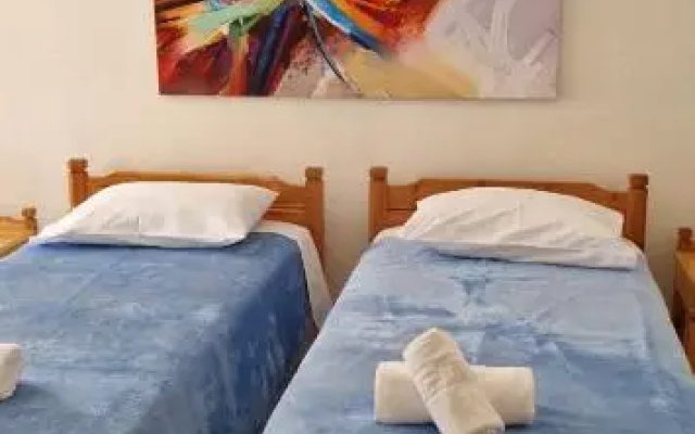 Polemarhos Guest House 10