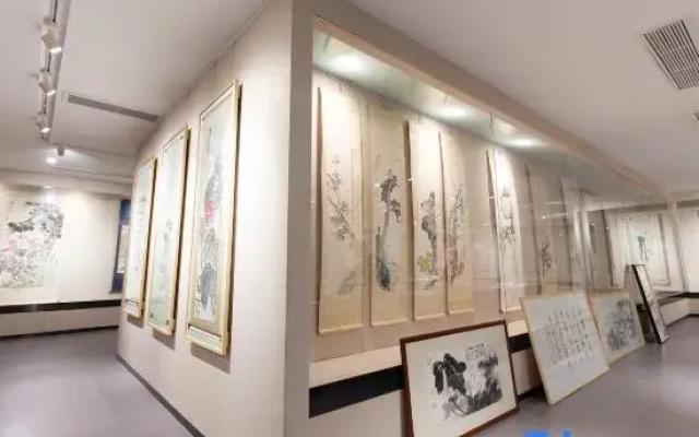 Zheyue Hotel (Shaoxing Lu Xun Hometown Cangqiao Straight Street)