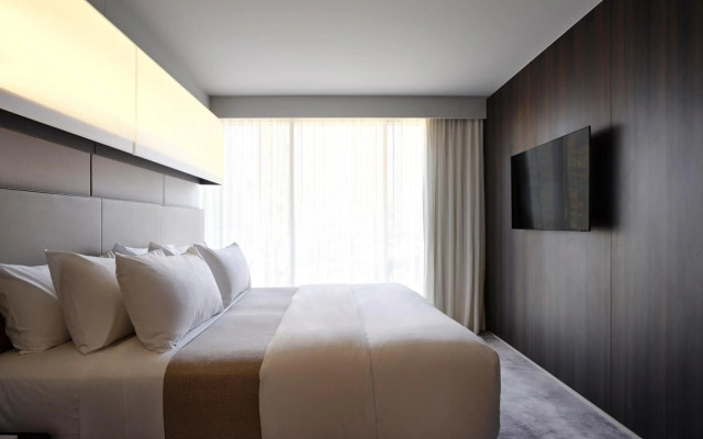 Hotel Realm