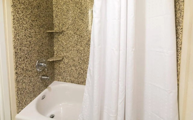 Holiday Inn Morgantown - University Area by IHG