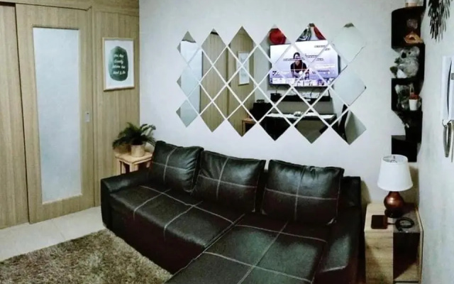 Sithonia Suite, Shore Residences Tower C near MOA