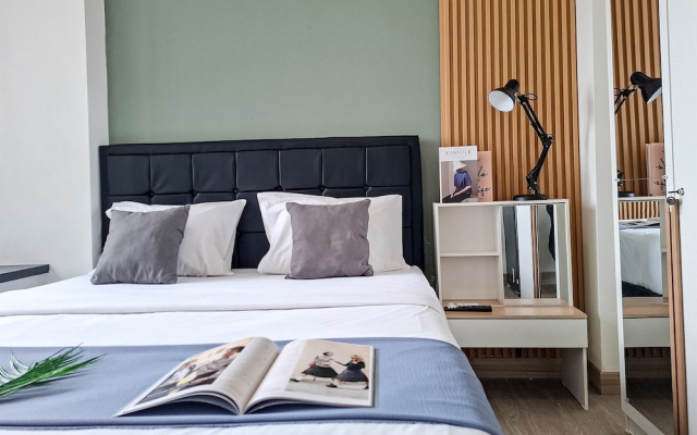 Studio Near Binus @Alam Sutera At Collins Boulevard Apartment