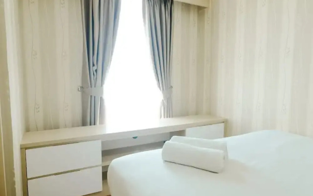 Homey And Cozy 2Br Apartment At Tamansari La Grande