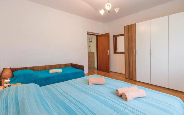 Nice Home in Fazana With Wifi and 2 Bedrooms