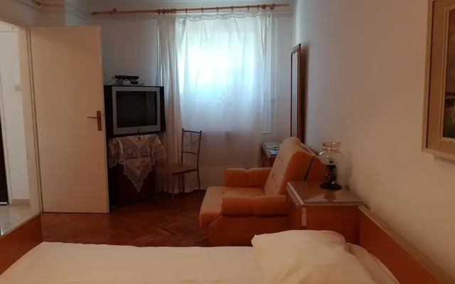 Apartments Nives