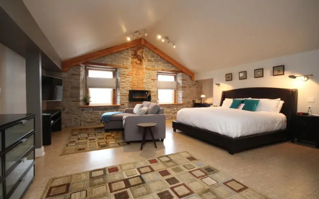 Kemptville Suites
