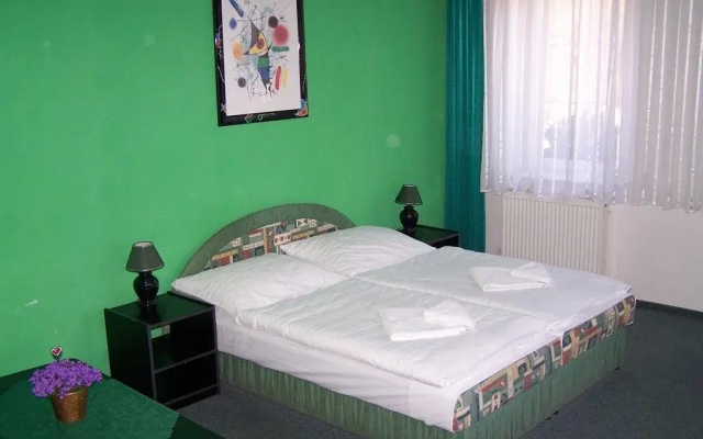 Hotel Na Pekarne
