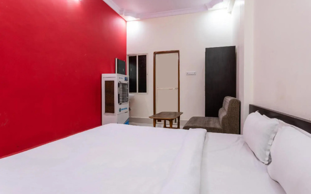 Hotel Leela Palace By OYO Rooms