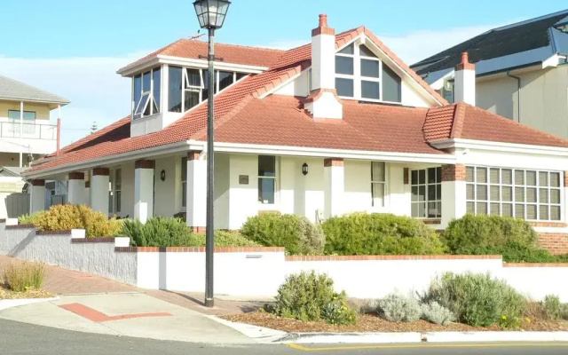 Brighton Beach House