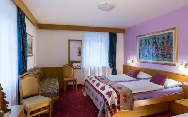 Hotel Italia