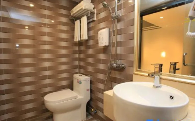 Huafu Hotel