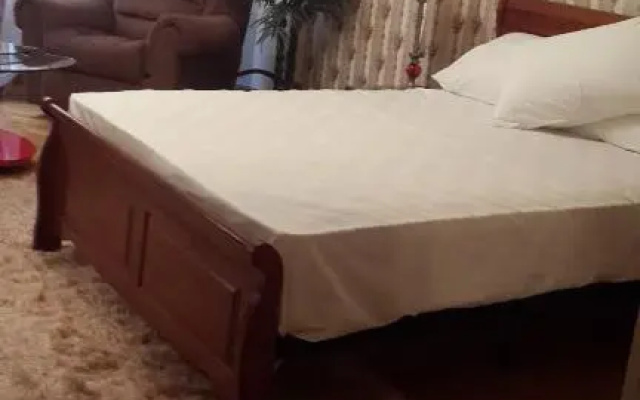 شقه مفروشه للايجار كمبوند أبراج الخليج (Adults Only)