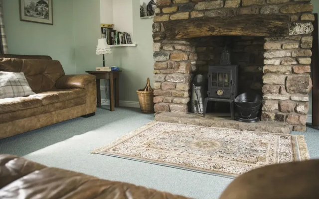 Pinfold Cottage