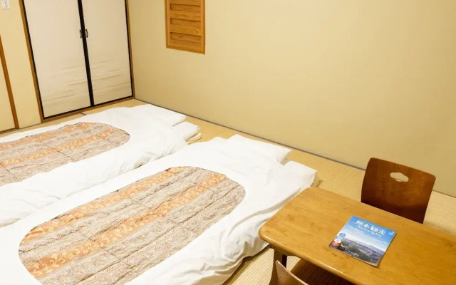 Kurenai Hotel