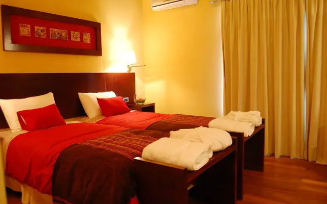 Bemar Carmelo Hotel