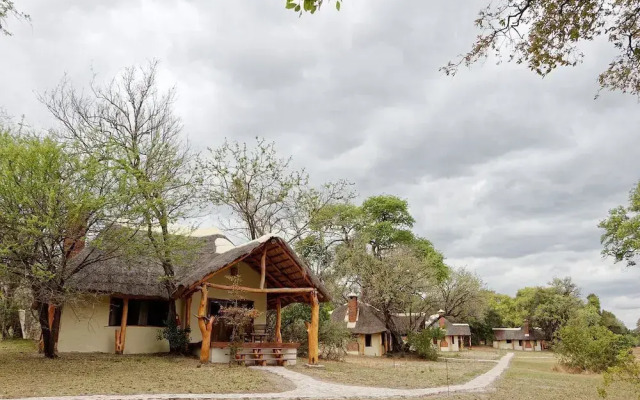 Kafue River Lodge