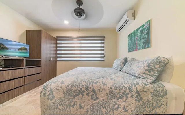 1 Bedroom Condo Pool & Gym - Veranto 210
