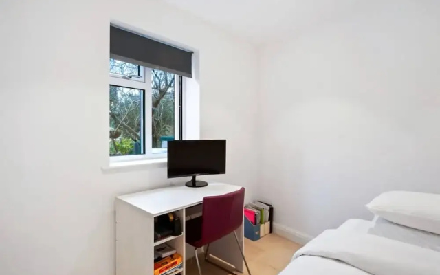 Charming 2 Bedroom Flat With Garden in Finsbury Park