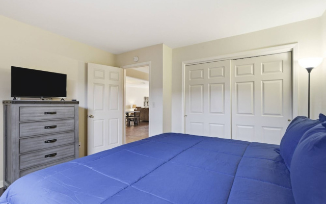 Overlook Paradise Scenic Stay