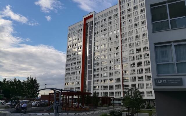 Гостиница B2BAPARTMENTS Apartments Scotland on Nemirovicha в Новосибирске отзывы, цены и фото номеров - забронировать гостиницу B2BAPARTMENTS Apartments Scotland on Nemirovicha онлайн Новосибирск вид на фасад
