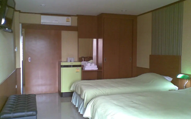 Jintakarm Home Place(จินตคาม โฮม เพลส)