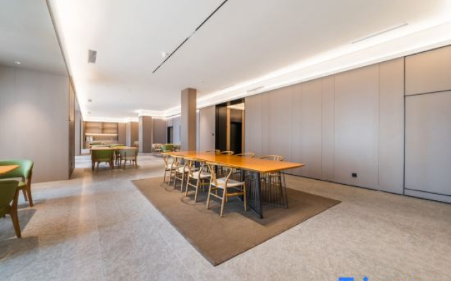 JI Hotel (Wuhan Guanggu Plaza Geological University)