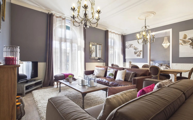 Catalunya Palace Apartment