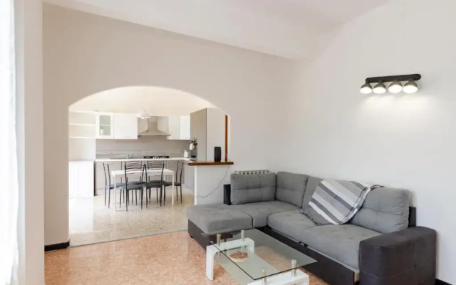 ALTIDO Family Flat with 3 Balconies, 10 Min to Beach