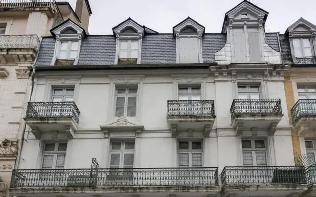 Appartement Cauterets, 3 Pièces, 6 Personnes - Fr-1-401-49