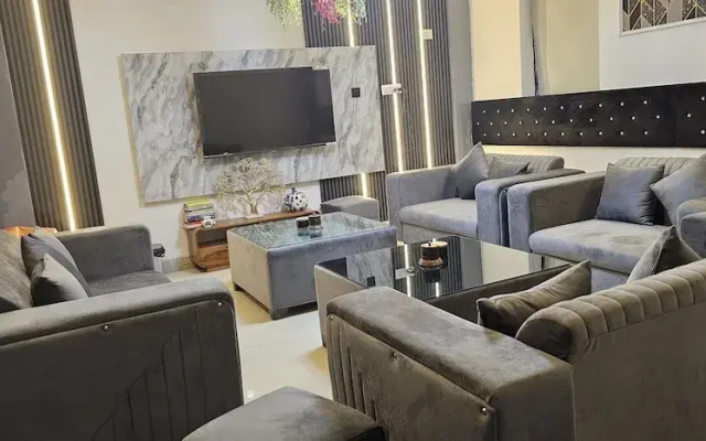 Bunk house villa