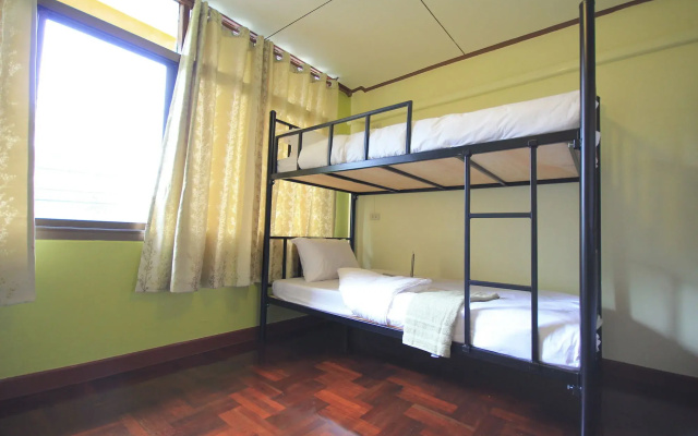Chan Cha La 99 Hostel