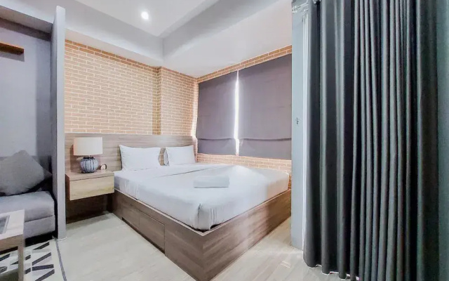 Warm And Simply Look Studio Room Apartment Urban Heights Residences