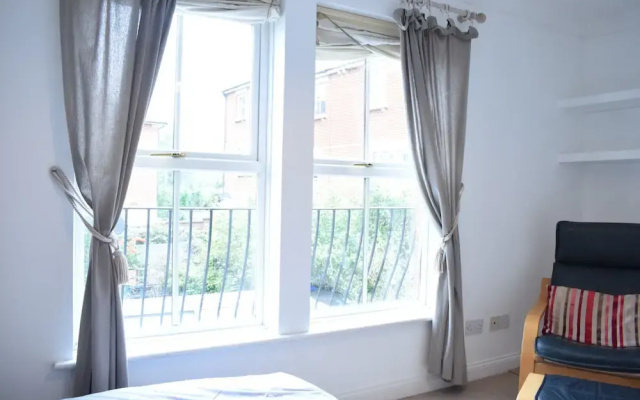 4 Bedroom Apartment With Garden