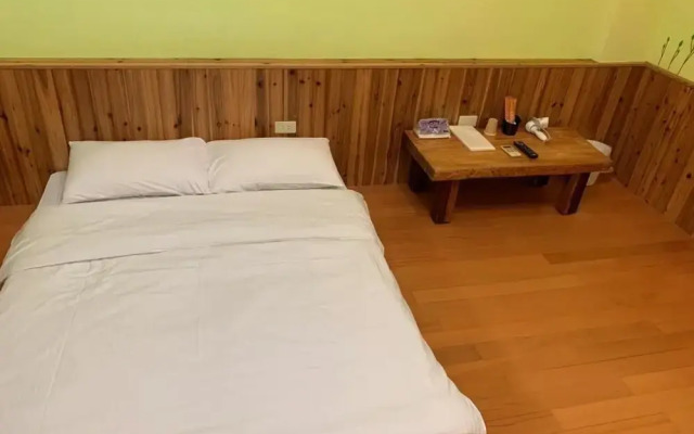 Hualien J Guesthouse