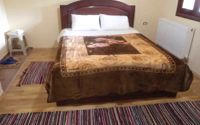 Pashuta Hotel