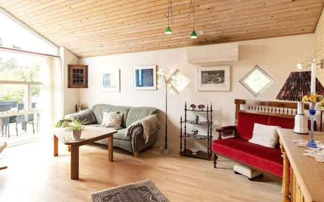5 Person Holiday Home in Albaek
