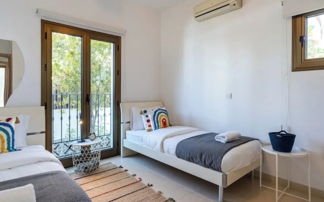 Lumina 2-BR Villa and Pool in Ayia Napa