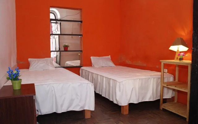 Hostal Wayra River
