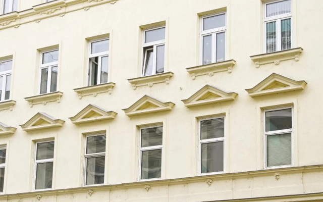 Highlight Suite Danube Canal