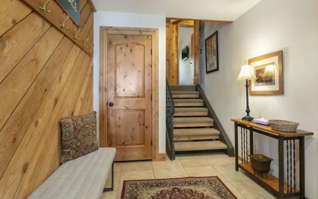 188 Ridgepoint Townhomes Townhouse