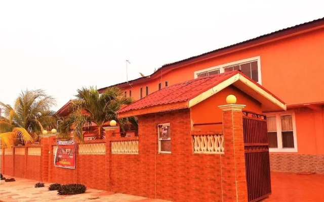 Golden Simcha Hotel